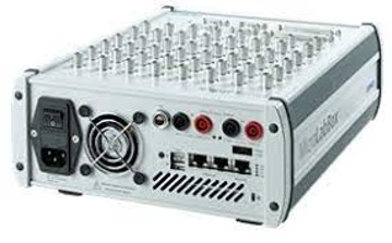 Bộ thực hành tạo nguyên mẫu điều khiển nhanh nhỏ gọn cho phòng thí nghiệm - MicroLabBox